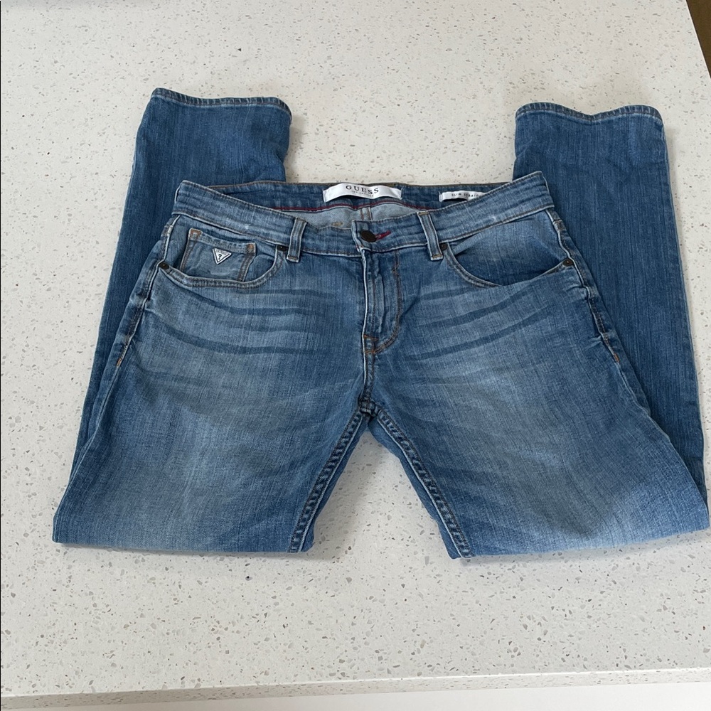 Guess Slim Straight Jeans